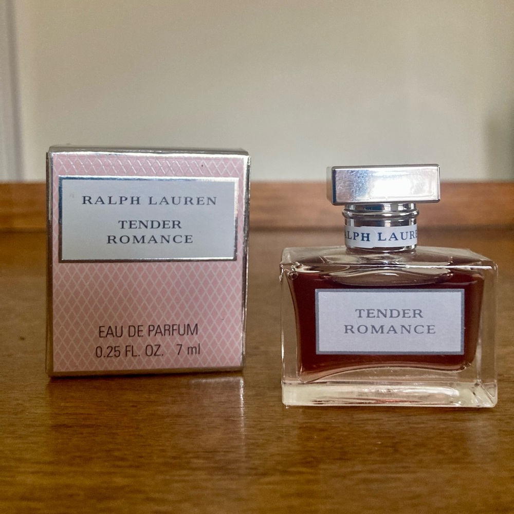 Ralph Lauren Tender Romance .25 FL oz EDP Perfume Discontinued New In Box, Full